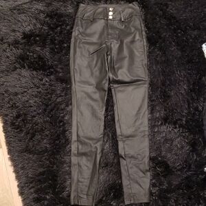 🧿High-Waisted Black Faux Leather Pants